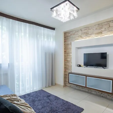 Urban Chic - One Bedroom -luxury - Grzybowska 5 * 바르샤바