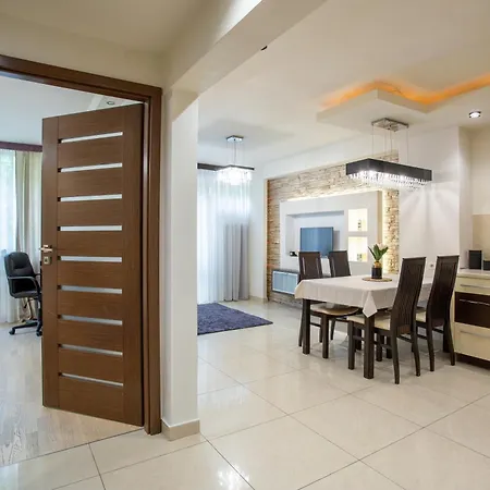 Apartment Urban Chic - One Bedroom -luxury - Grzybowska 5 Warschau