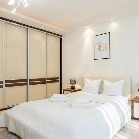 Urban Chic - One Bedroom -luxury - Grzybowska 5 Warszawa