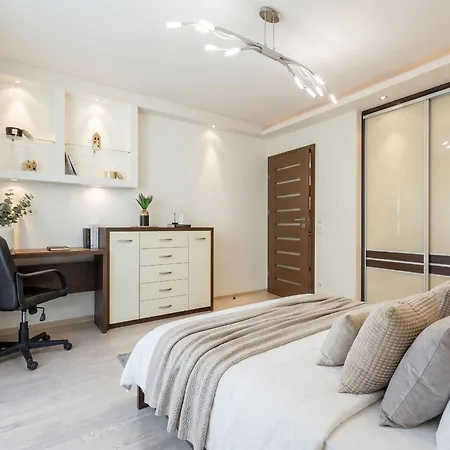 Apartament Urban Chic - One Bedroom -luxury - Grzybowska 5 *