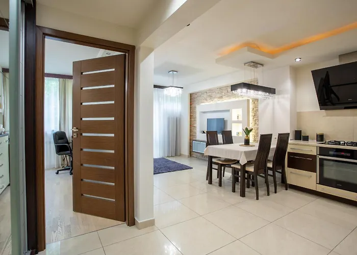 Apartmán Urban Chic - One Bedroom -luxury - Grzybowska 5 Varšava